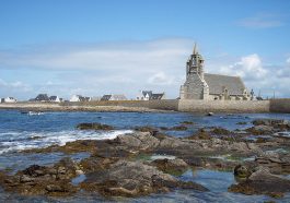 chapelle en bord de mer