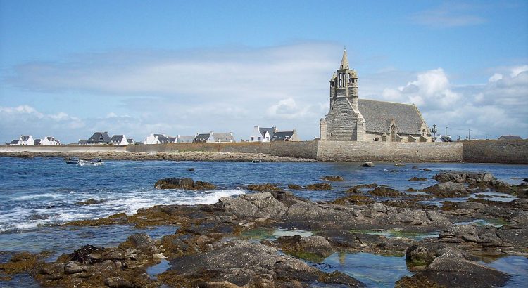 chapelle en bord de mer